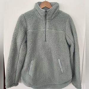 Abercrombie & Fitch Fleece Pullover with Zipper Size small NWT